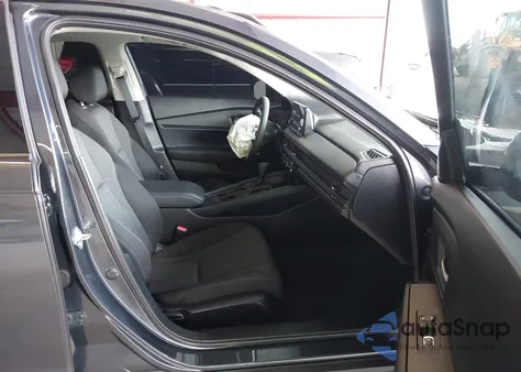 2025 Honda Accord Se z USA, uszkodzony, nr VIN 1HGCY1F45SA042989